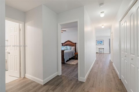 Casa en venta en Key Largo, Florida, 4 dormitorios № 1984446 - foto 19