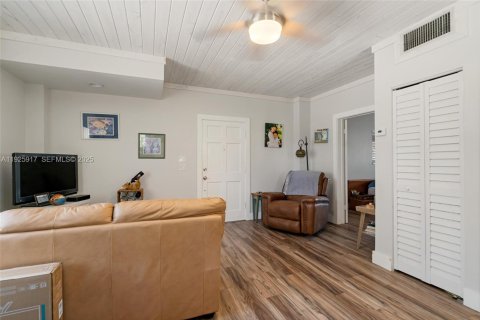 Casa en venta en Key Largo, Florida, 4 dormitorios № 1984446 - foto 30