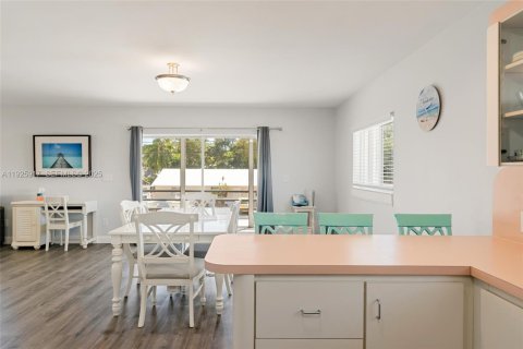 Casa en venta en Key Largo, Florida, 4 dormitorios № 1984446 - foto 9