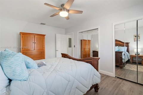 Casa en venta en Key Largo, Florida, 4 dormitorios № 1984446 - foto 22