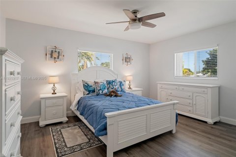 Casa en venta en Key Largo, Florida, 4 dormitorios № 1984446 - foto 14