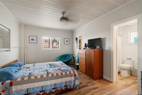 Casa en venta en Key Largo, Florida, 4 dormitorios № 1984446 - foto 28