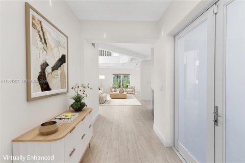 Купить виллу или дом в Майами, Флорида 5 спален, 453.46м2, № 2026611 - фото 2