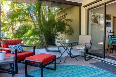 Villa ou maison à vendre à Englewood, Floride: 2 chambres, 97.18 m2 № 2232551 - photo 11