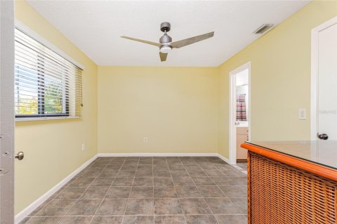 Villa ou maison à vendre à Englewood, Floride: 2 chambres, 97.18 m2 № 2232551 - photo 29