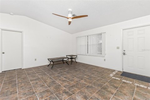 Villa ou maison à vendre à Englewood, Floride: 2 chambres, 97.18 m2 № 2232551 - photo 6