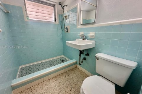 House in Hollywood, Florida 2 bedrooms, 98.2 sq.m. № 2071891 - photo 7