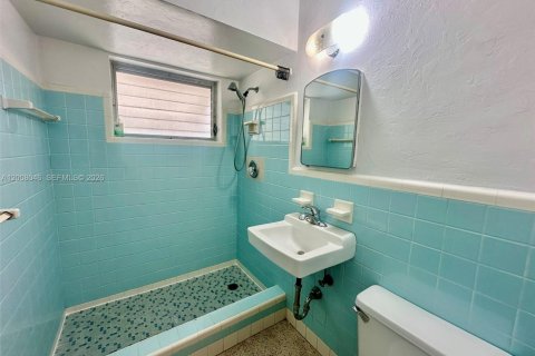 House in Hollywood, Florida 2 bedrooms, 98.2 sq.m. № 2071891 - photo 8
