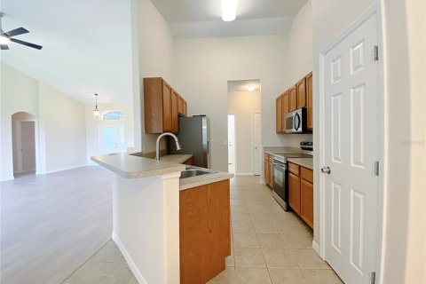 Casa en alquiler en Winter Haven, Florida, 4 dormitorios, 188.5 m2 № 1829832 - foto 4