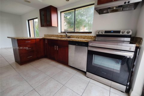 Adosado en alquiler en Plantation, Florida, 3 dormitorios, 139.35 m2 № 2008148 - foto 7