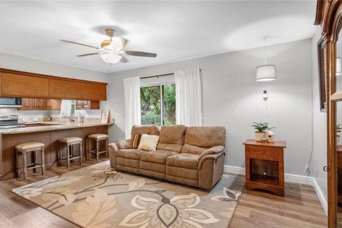 Casa en alquiler en Altamonte Springs, Florida, 3 dormitorios, 152.08 m2 № 2096493 - foto 9