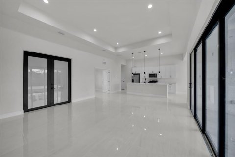 Casa en venta en Port Charlotte, Florida, 3 dormitorios, 170.85 m2 № 1767764 - foto 14