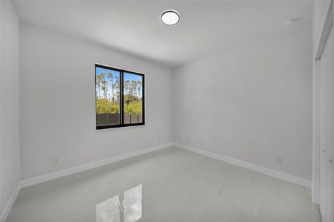 Casa en venta en Port Charlotte, Florida, 3 dormitorios, 170.85 m2 № 1767764 - foto 29