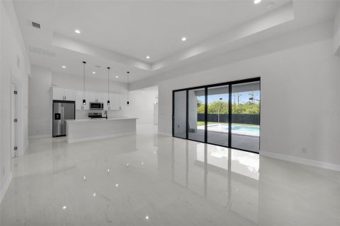 Casa en venta en Port Charlotte, Florida, 3 dormitorios, 170.85 m2 № 1767764 - foto 16