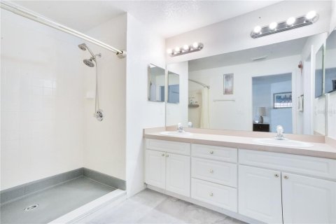 Villa ou maison à vendre à Haines City, Floride: 3 chambres, 157.84 m2 № 2096623 - photo 19
