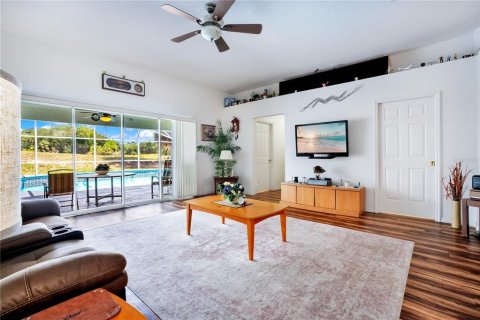 Villa ou maison à vendre à Haines City, Floride: 3 chambres, 157.84 m2 № 2096623 - photo 7