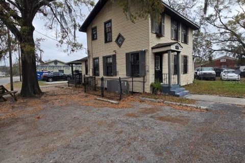 Propiedad comercial en alquiler en Plant City, Florida, 166.39 m2 № 1806684 - foto 2