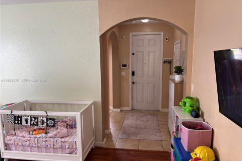 Купить виллу или дом в Хомстед, Флорида 3 спальни, 154.68м2, № 2048767 - фото 22