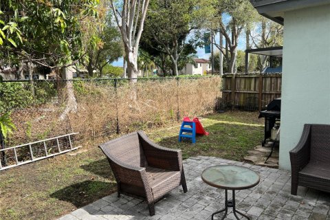 Купить виллу или дом в Хомстед, Флорида 3 спальни, 154.68м2, № 2048767 - фото 6