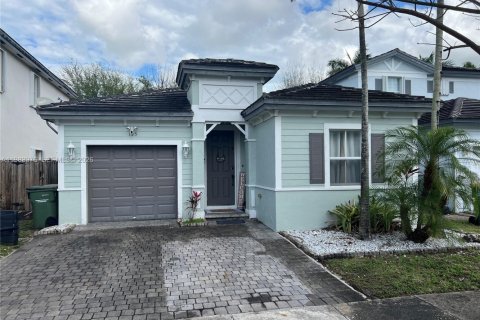 Дом в Хомстед, Флорида 3 спальни, 154.68м2 № 2048767