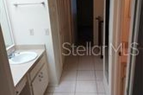Condo in Tampa, Florida, 2 bedrooms  № 1804072 - photo 9