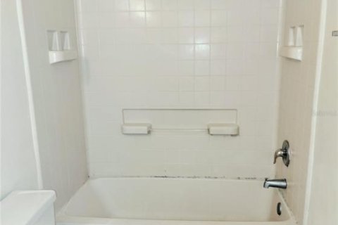 Condo in Tampa, Florida, 2 bedrooms  № 1804072 - photo 2