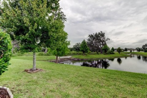 Casa en venta en Zephyrhills, Florida, 4 dormitorios, 239.32 m2 № 1817841 - foto 23