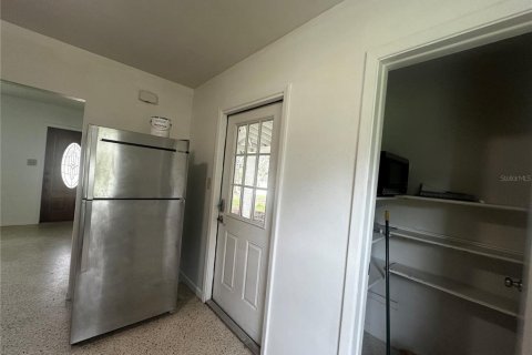 Casa en alquiler en Brooksville, Florida, 3 dormitorios, 82.5 m2 № 1901703 - foto 5