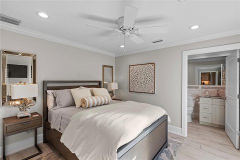 Villa ou maison à louer à Treasure Island, Floride: 3 chambres, 180.04 m2 № 2098776 - photo 28