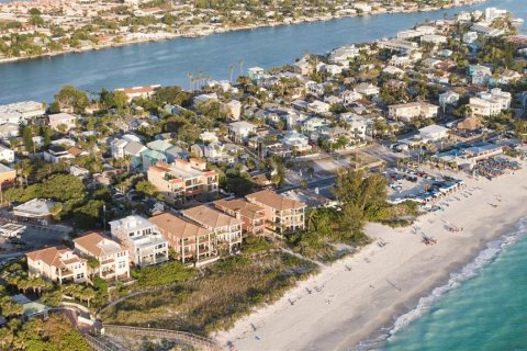 Villa ou maison à louer à Treasure Island, Floride: 3 chambres, 180.04 m2 № 2098776 - photo 6