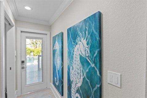 Villa ou maison à louer à Treasure Island, Floride: 3 chambres, 180.04 m2 № 2098776 - photo 27