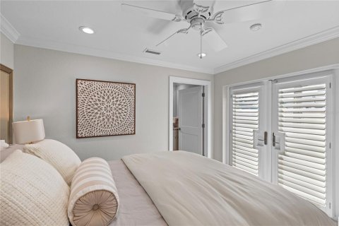 Villa ou maison à louer à Treasure Island, Floride: 3 chambres, 180.04 m2 № 2098776 - photo 30