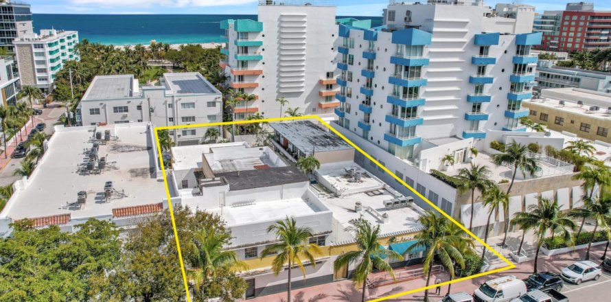 Commercial property in Miami Beach, Florida № 1102297