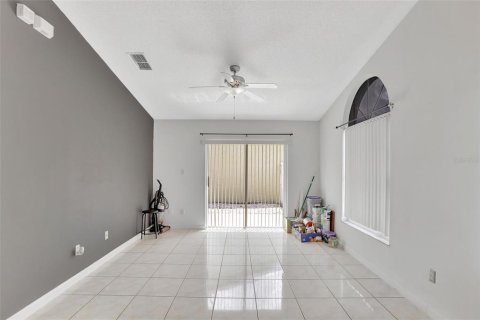 House in Kissimmee, Florida 3 bedrooms, 105.54 sq.m. № 1843722 - photo 12