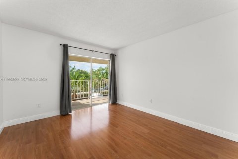 Appartement à louer à Miami, Floride: 1 chambre, 66.43 m2 № 2028324 - photo 12