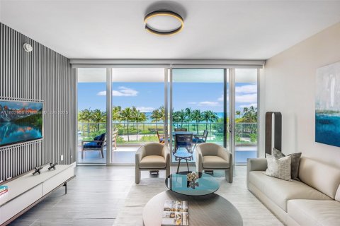 Condo in Bal Harbour, Florida, 3 bedrooms  № 1864950 - photo 17