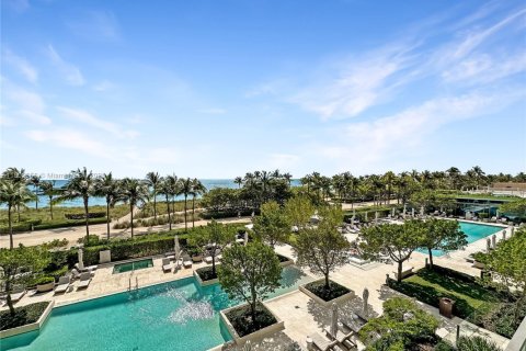 Condo in Bal Harbour, Florida, 3 bedrooms  № 1864950 - photo 9