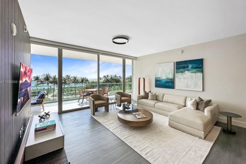 Condo in Bal Harbour, Florida, 3 bedrooms  № 1864950 - photo 15