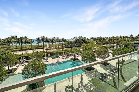 Condo in Bal Harbour, Florida, 3 bedrooms  № 1864950 - photo 8