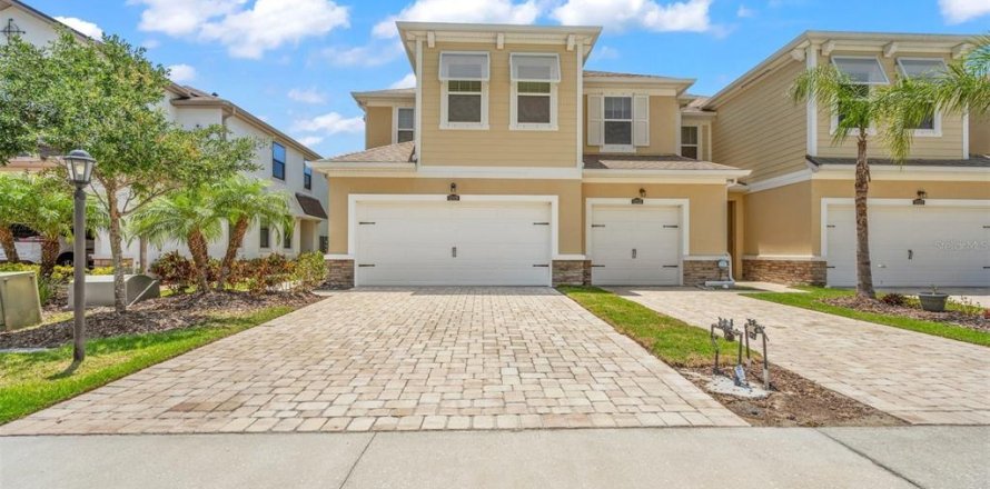 Touwnhouse à HARMONY AT LAKEWOOD RANCH à Bradenton, Floride 3 chambres, 160.35 m2 № 2387620