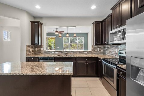 Touwnhouse à louer à Bradenton, Floride: 3 chambres, 160.35 m2 № 2387620 - photo 9