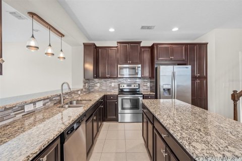 Touwnhouse à louer à Bradenton, Floride: 3 chambres, 160.35 m2 № 2387620 - photo 11