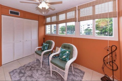 Copropriété à vendre à Boynton Beach, Floride: 2 chambres, 91.23 m2 № 2084541 - photo 13