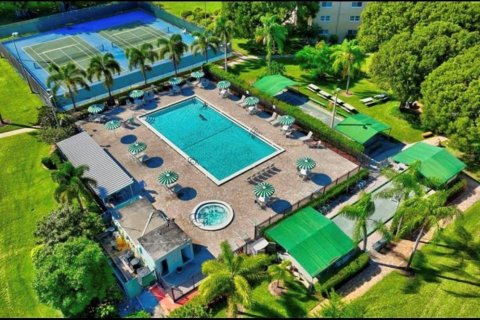 Condo à Boynton Beach, Floride, 2 chambres  № 2084541