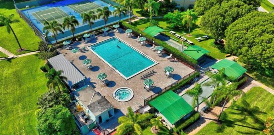 Condo à Boynton Beach, Floride, 2 chambres  № 2084541