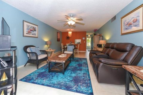 Copropriété à vendre à Boynton Beach, Floride: 2 chambres, 91.23 m2 № 2084541 - photo 12