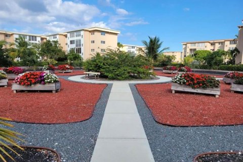 Copropriété à vendre à Boynton Beach, Floride: 2 chambres, 91.23 m2 № 2084541 - photo 24