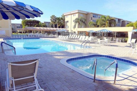 Copropriété à vendre à Boynton Beach, Floride: 2 chambres, 91.23 m2 № 2084541 - photo 26