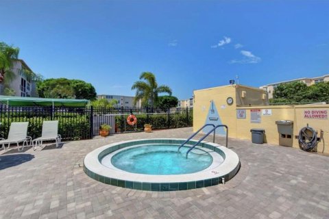 Copropriété à vendre à Boynton Beach, Floride: 2 chambres, 91.23 m2 № 2084541 - photo 28