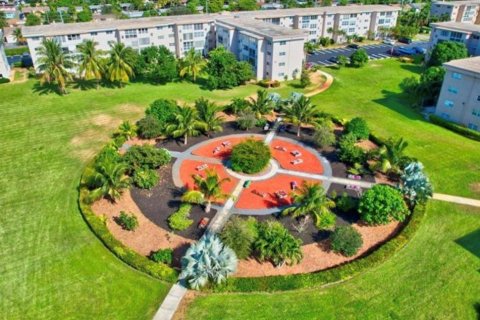 Copropriété à vendre à Boynton Beach, Floride: 2 chambres, 91.23 m2 № 2084541 - photo 23